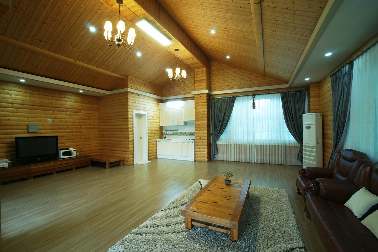 Green Narae Pension مدينة سيوجويبو المظهر الخارجي الصورة