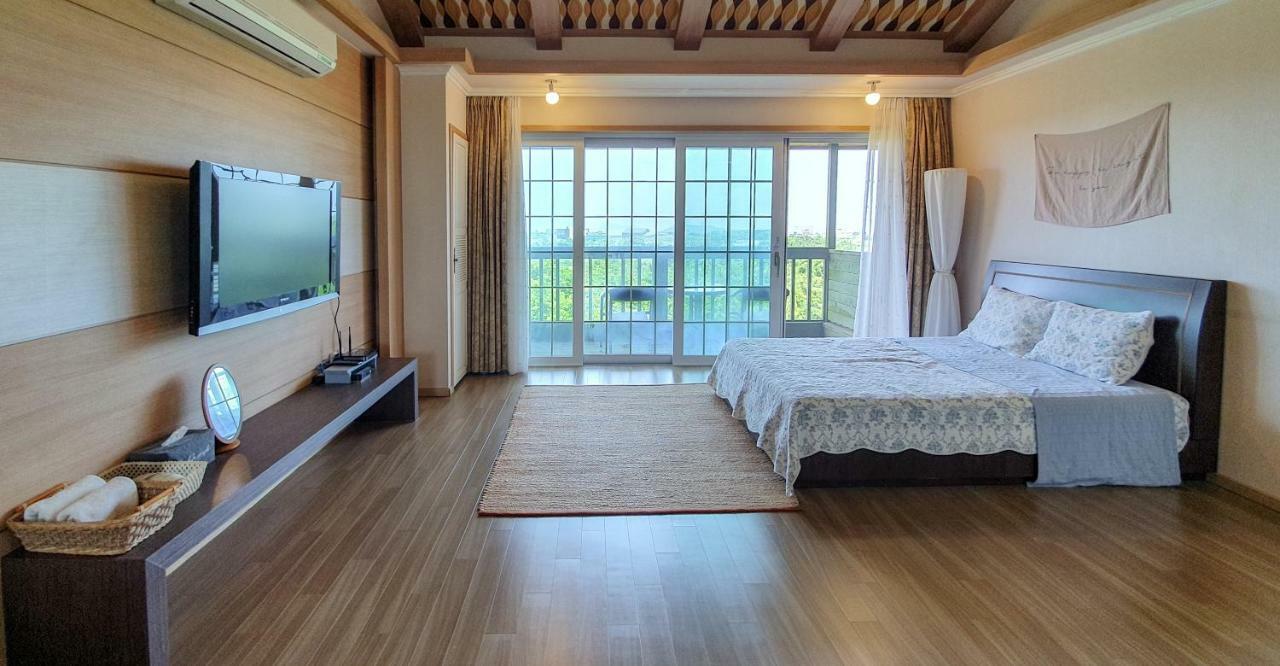 Green Narae Pension مدينة سيوجويبو المظهر الخارجي الصورة